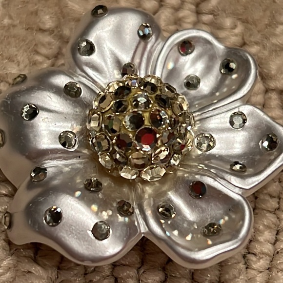 Vintage James Arpad Crystal Pin - Picture 3 of 3